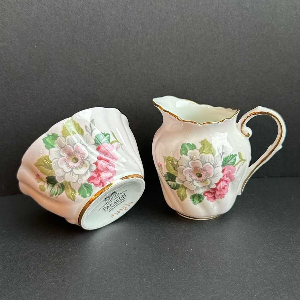 Paragon VTG Floral Sugar & Creamer Set By Appointment To Her Majesty The Queen